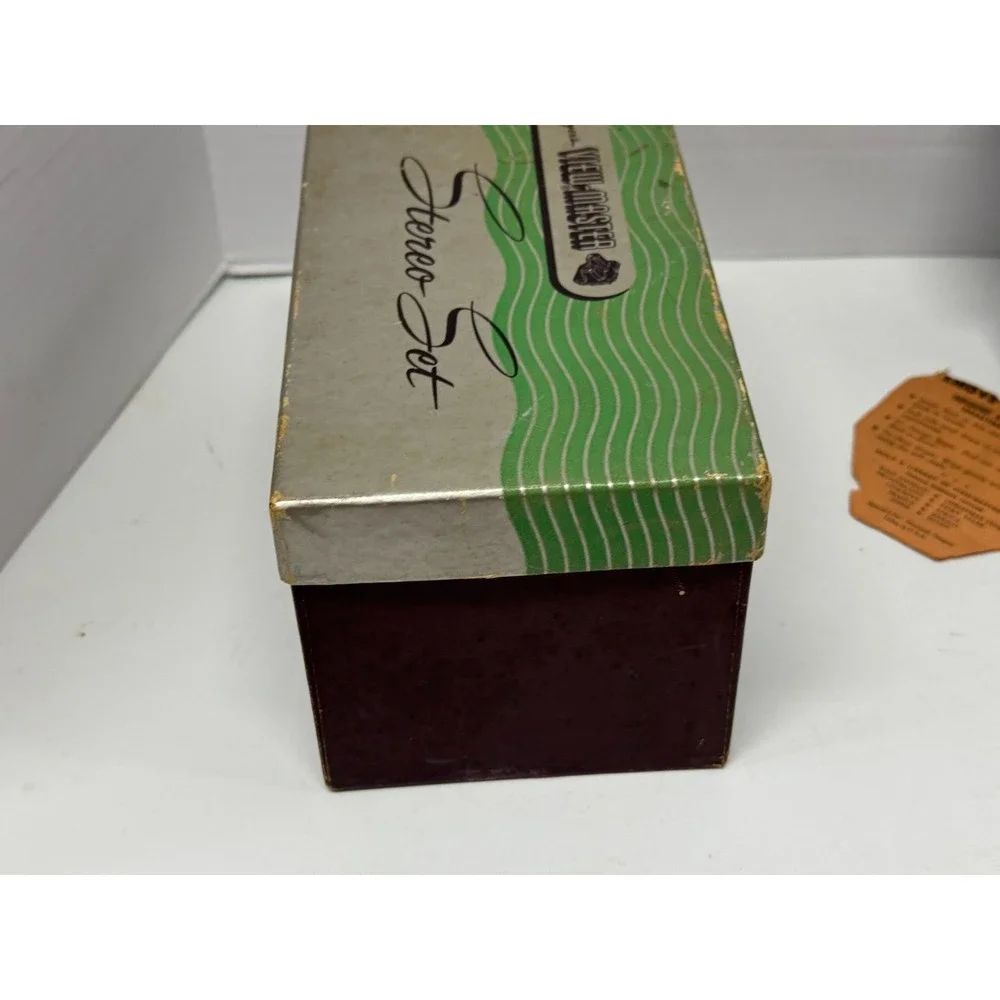 Vintage Sawyer's View-Master Stereoscope 3D Viewer w/ Box & Light Kit